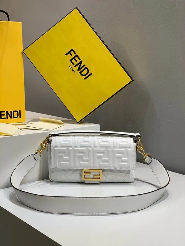 Cheap FENDI BAGUETTE 0118