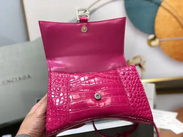 Affordable Cheap BALENCIAGA HOURGLASS 0122