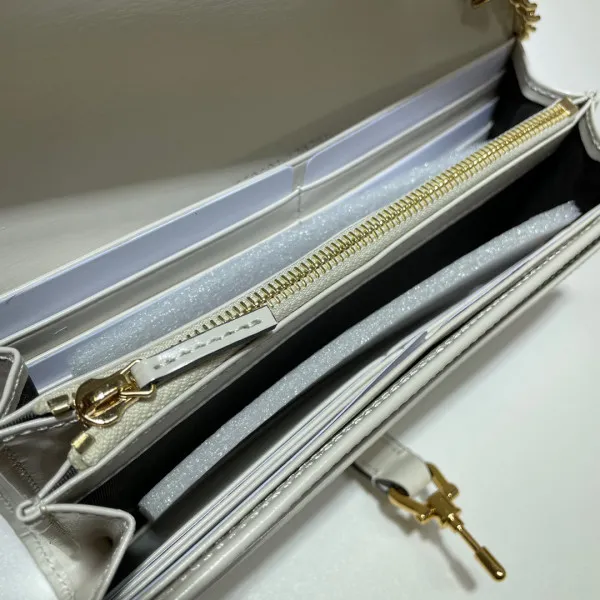 Cheap Authentic Cheap GUCCI Jackie 1961 chain wallet 0120