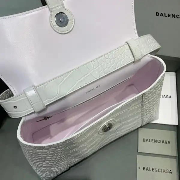 Affordable Cheap BALENCIAGA DOWNTOWN MEDIUM SHOULDER BAG 0122