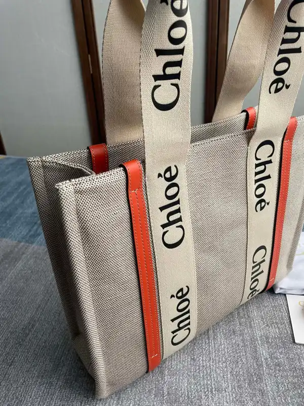 Original Cheap Cheap CHLOÉ MEDIUM WOODY TOTE BAG 0130