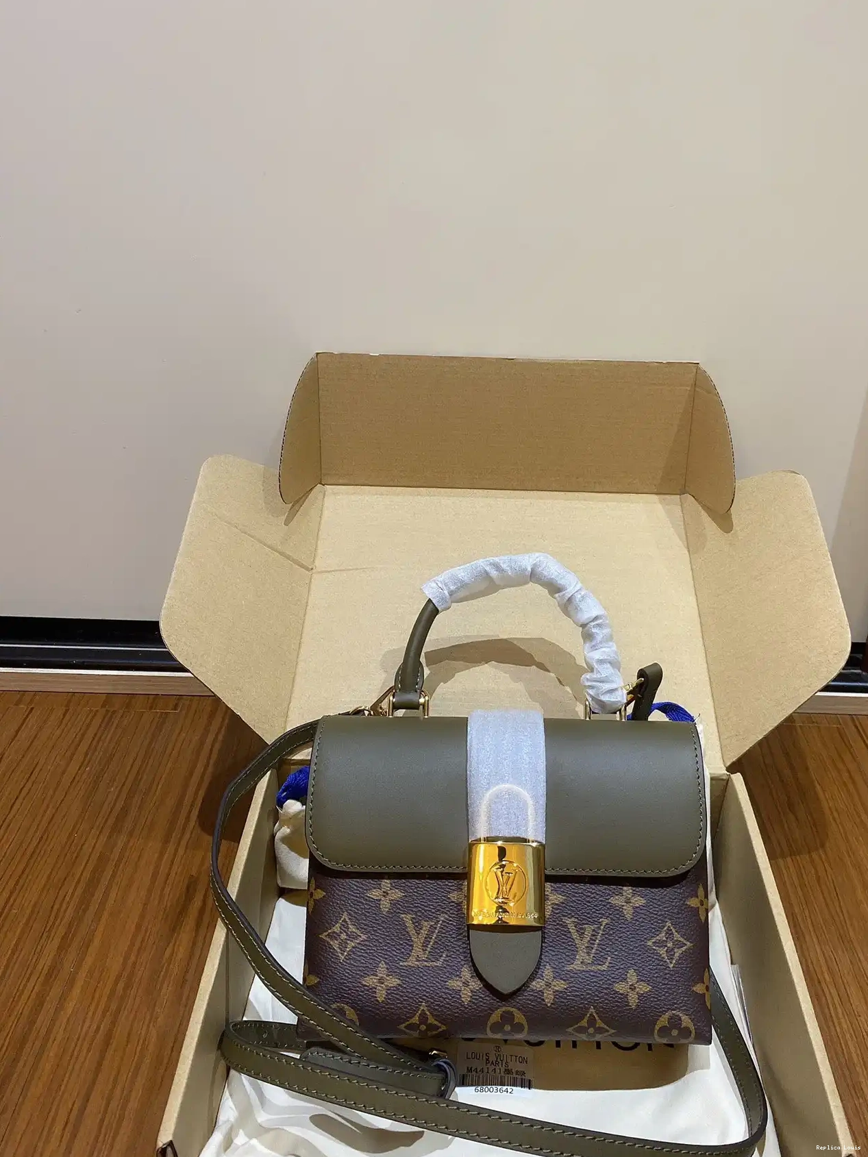 How to buy Cheap VUITTON BB LOUIS LOCKY 0209