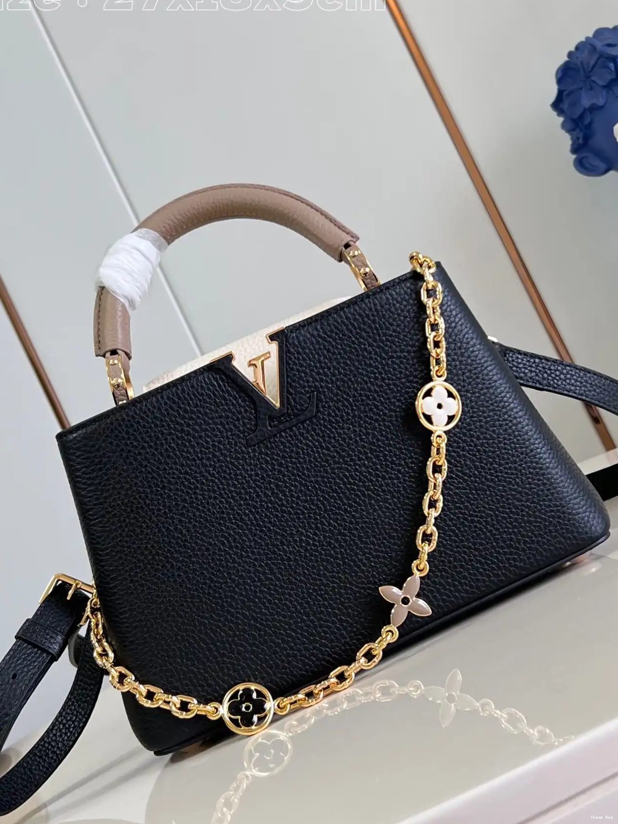 How to buy Cheap LOUIS VUITTON BB-27*18*9CM CAPUCINES 0208