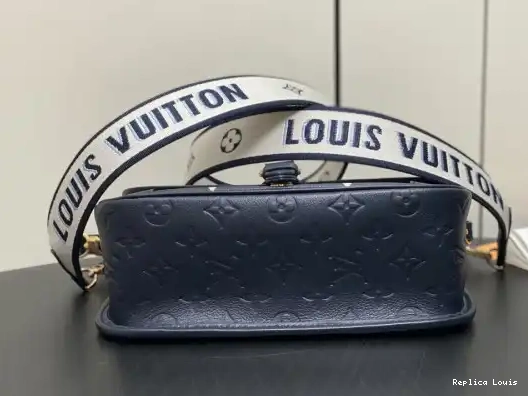 Original Cheap Cheap Nano LOUIS CM VUITTON Diane-24*15*9 0218