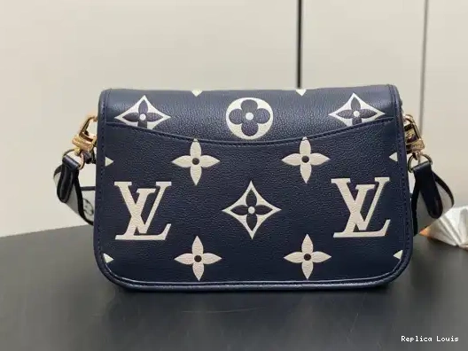 Original Cheap Cheap Nano LOUIS CM VUITTON Diane-24*15*9 0218