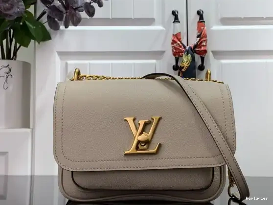 How to buy Cheap PM LOUIS LOCKME CHAIN VUITTON 0225