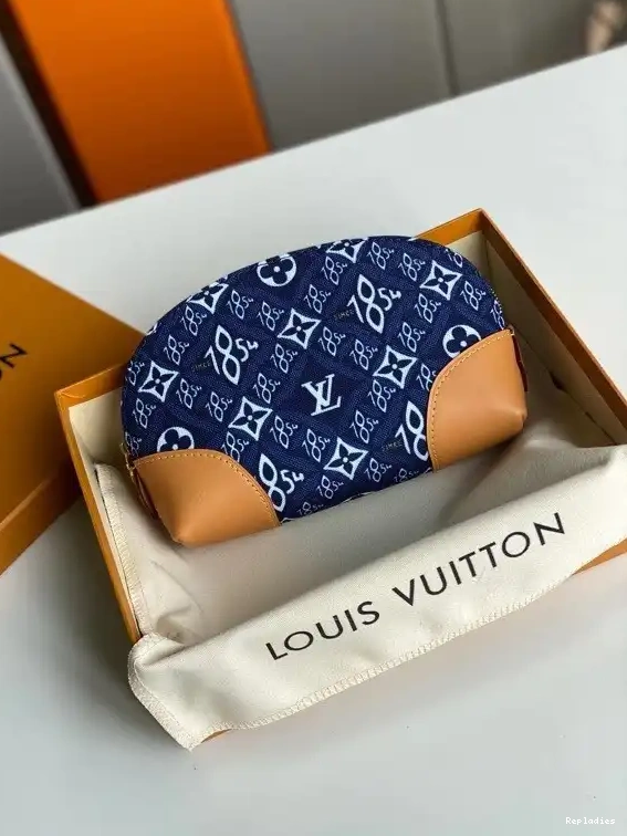 Affordable Cheap VUITTON SINCE COSMETIC PM LOUIS 1854 POUCH 0212