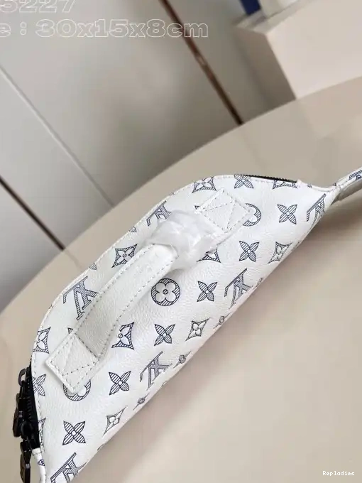 How to buy Cheap Bumbag-30*15*8CM VUITTON Rush LOUIS 0226