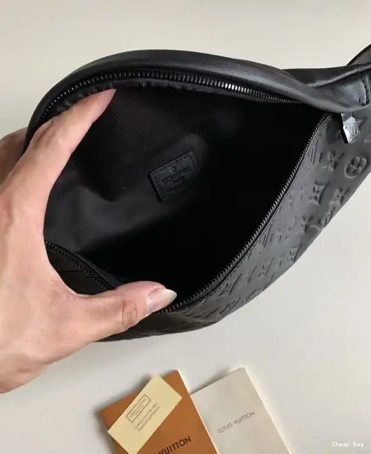 How to buy Cheap VUITTON BUMBAG DISCOVERY LOUIS 0222