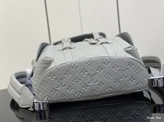 How to buy Cheap VUITTON LOUIS PM CHRISTOPHER 0221