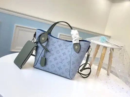 Cheap HINA LOUIS VUITTON PM 0313