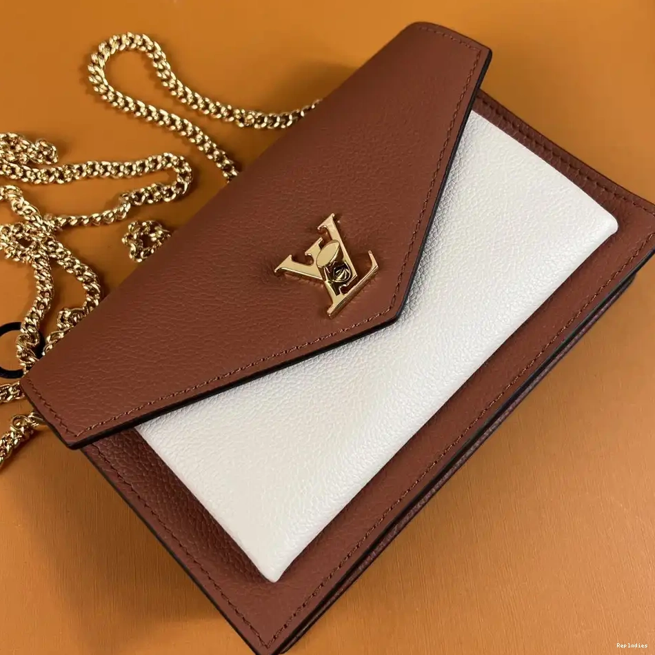 Affordable Cheap LOUIS CHAIN VUITTON MYLOCKME POCHETTE 0303