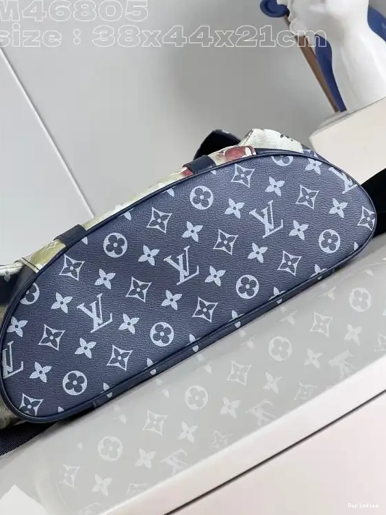 How to buy Cheap LOUIS MM CHRISTOPHER VUITTON 0313