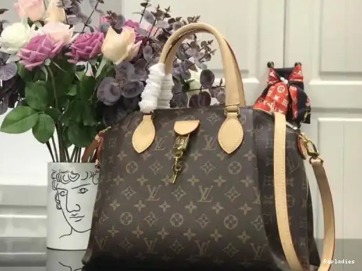 How to buy Cheap MM RIVOLI VUITTON LOUIS 0313