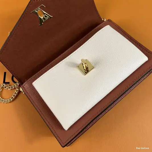 Affordable Cheap LOUIS CHAIN VUITTON MYLOCKME POCHETTE 0303