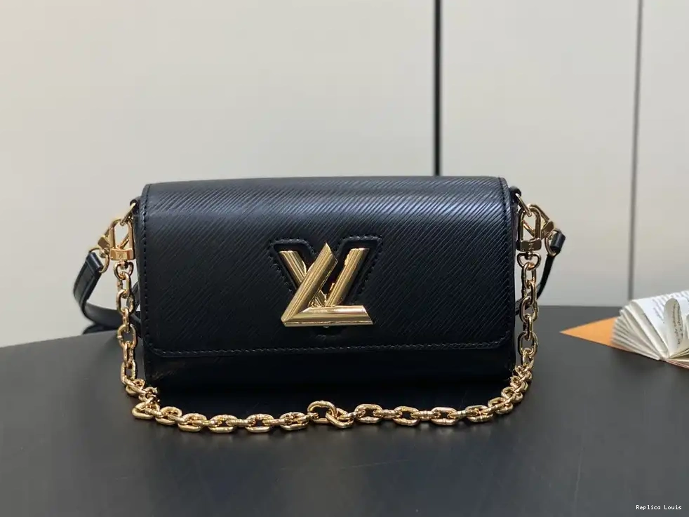 Cheap VUITTON TWIST-19*10.5*6.5cm LOUIS 0303