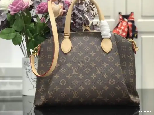 How to buy Cheap MM RIVOLI VUITTON LOUIS 0313