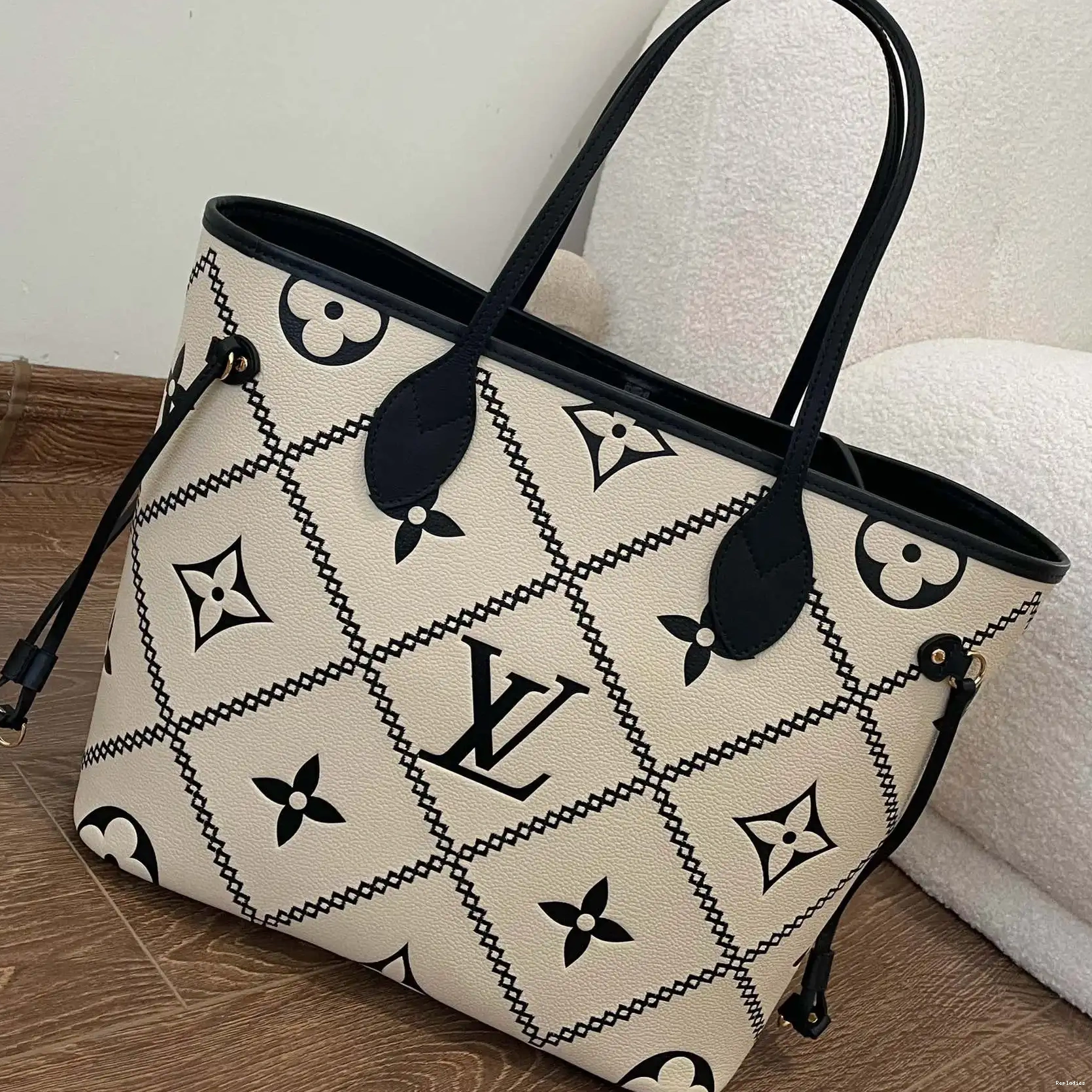 How to buy Cheap NEVERFULL LOUIS MM VUITTON 0312