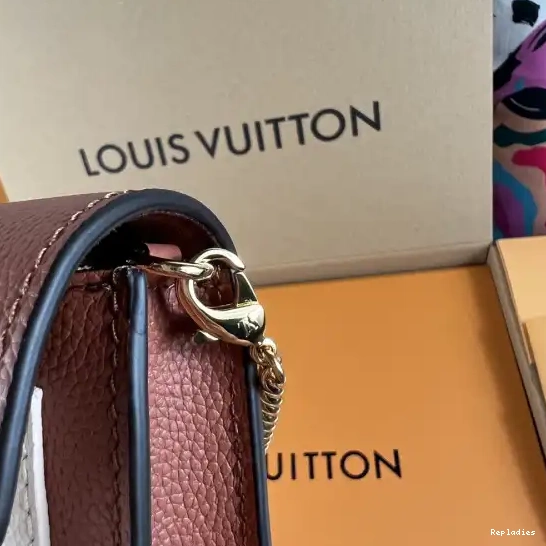 Affordable Cheap LOUIS CHAIN VUITTON MYLOCKME POCHETTE 0303