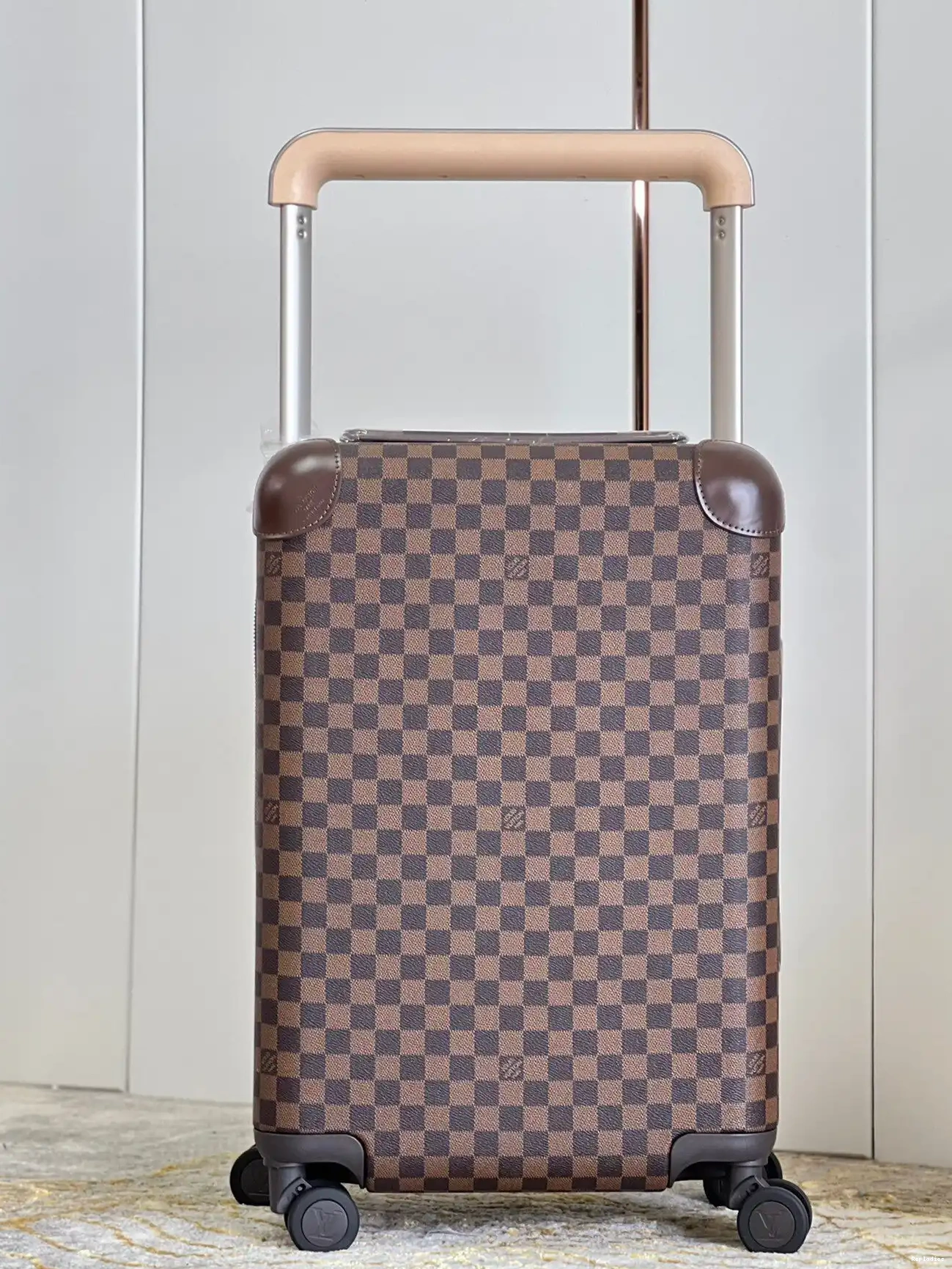 Cheap 55 HORIZON Louis Vuitton 0313